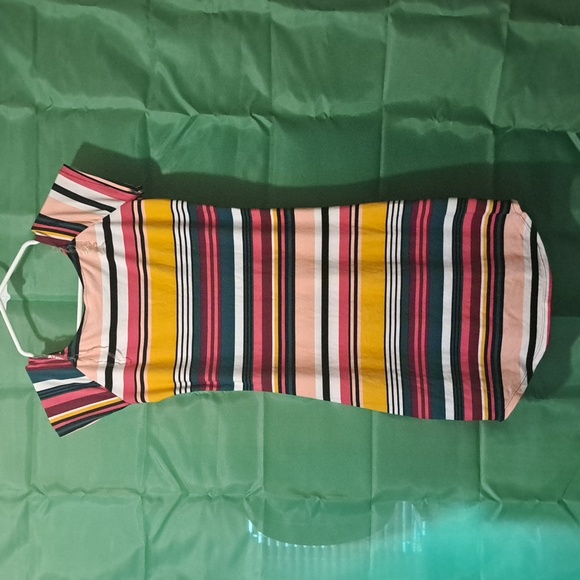 Youth/Women's Sport/Casual Dress - Picture 2 of 2